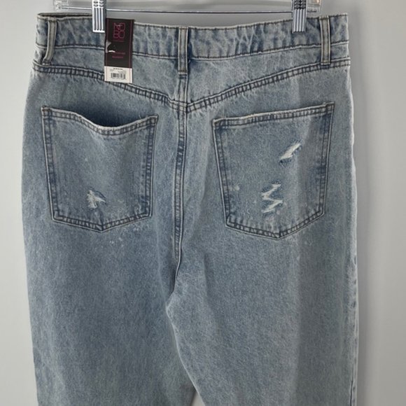 No Boundaries Super High Rise Relaxed Fit Jeans - Picture 10 of 14